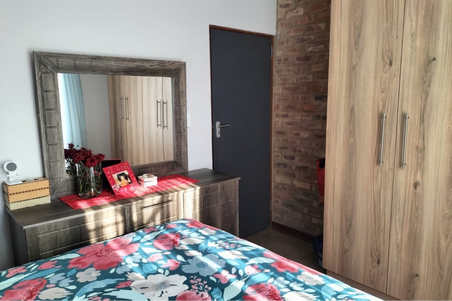 2 Bedroom Property for Sale in Wilkoppies North West